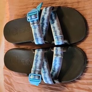 Custom Chillo Slides by Chaco